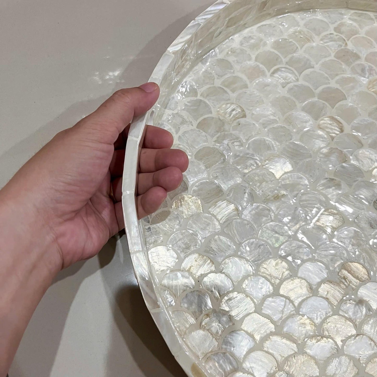 Round Ivory Capiz Shell & Mother of Pearl Scallop Inlay Tray