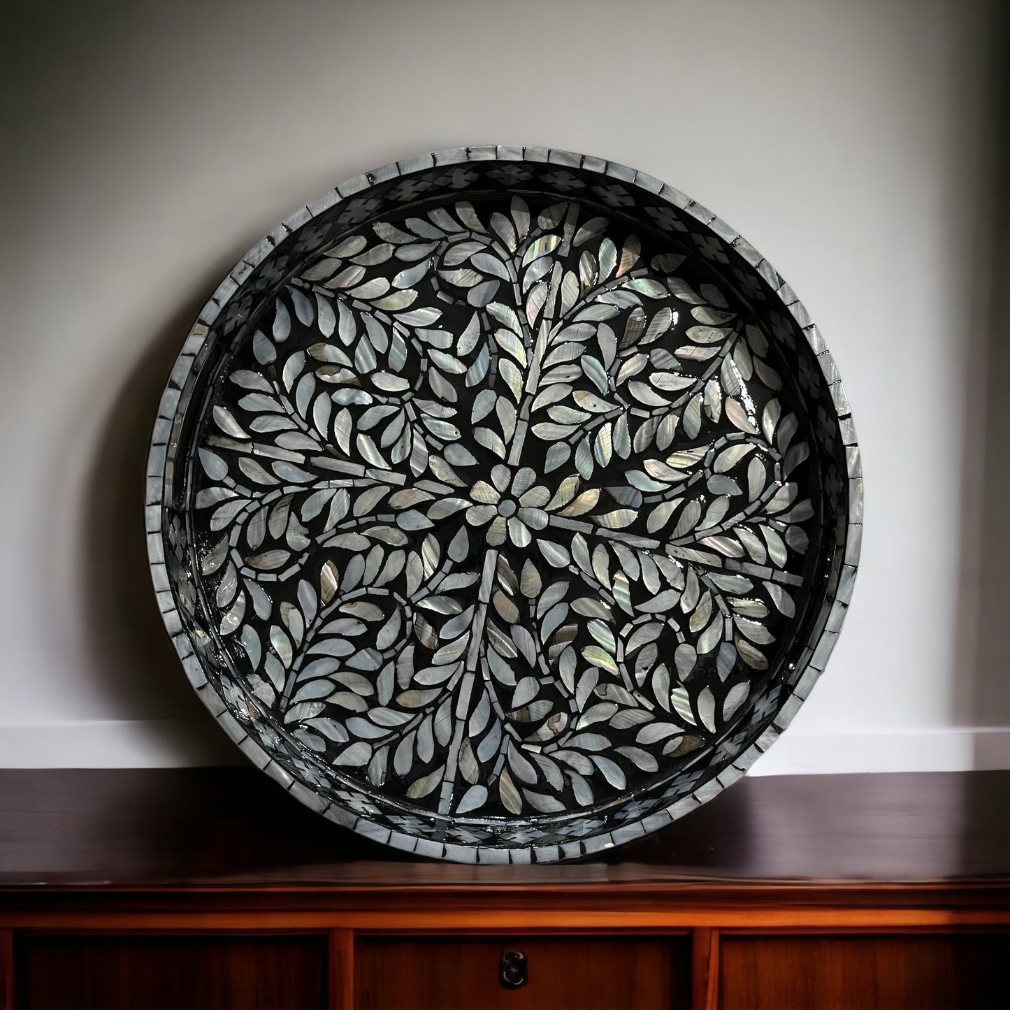 Black Mother of Pearl Leaf Inlay Tray – Handmade Round Decorative Serving Tray