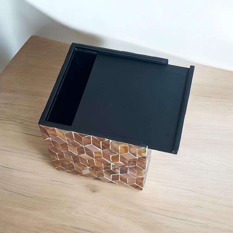 Mother of Pearl Inlay Tissue Box Cover: Brown Cube Mosaic