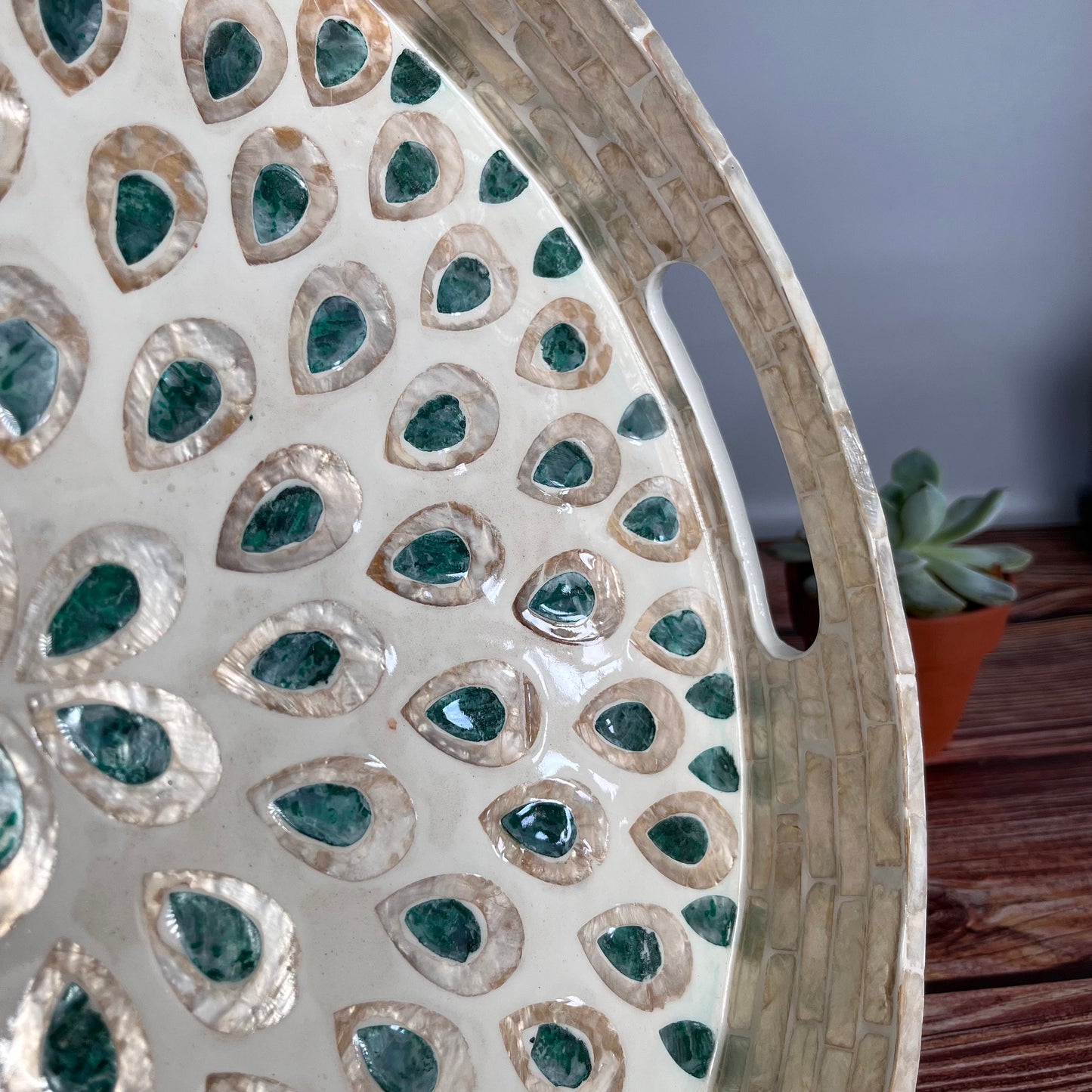 Round Capiz Shell Peacock Feather Inlay Tray