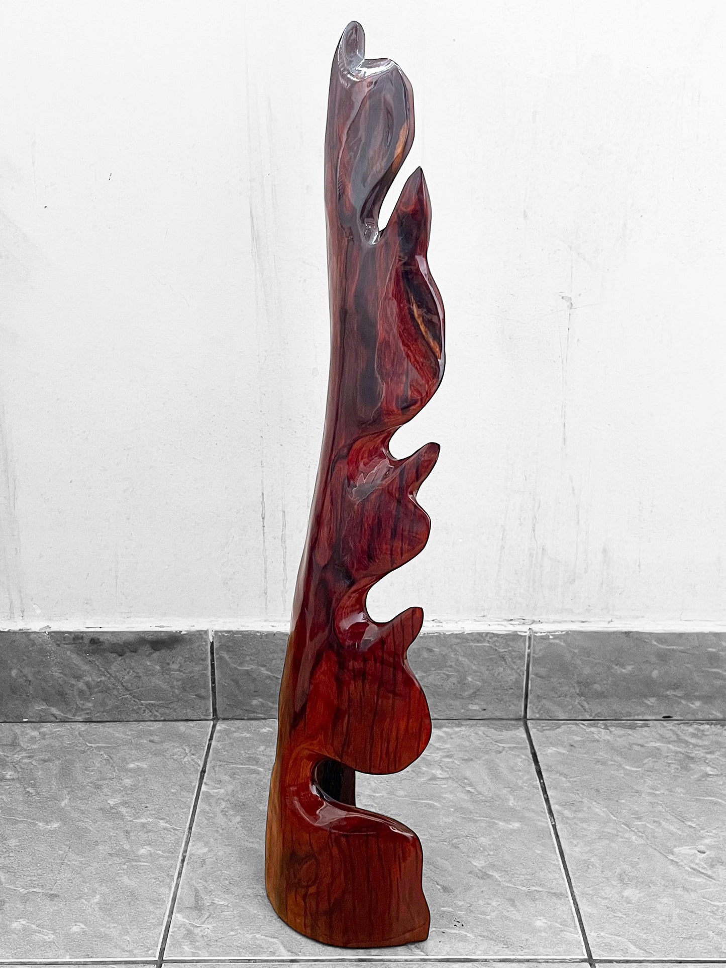 Hand-Carved Rosewood Oak Leaf Sculpture: Solid Wood Decor, 24" Tall