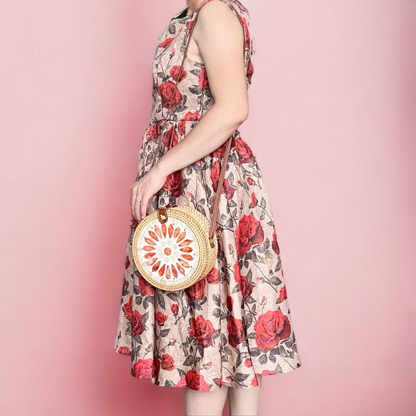 Summer Red Flower Round Rattan Crossbody Bag