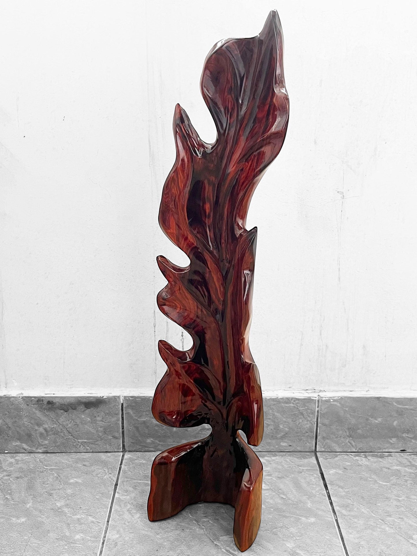 Hand-Carved Rosewood Oak Leaf Sculpture: Solid Wood Decor, 24" Tall