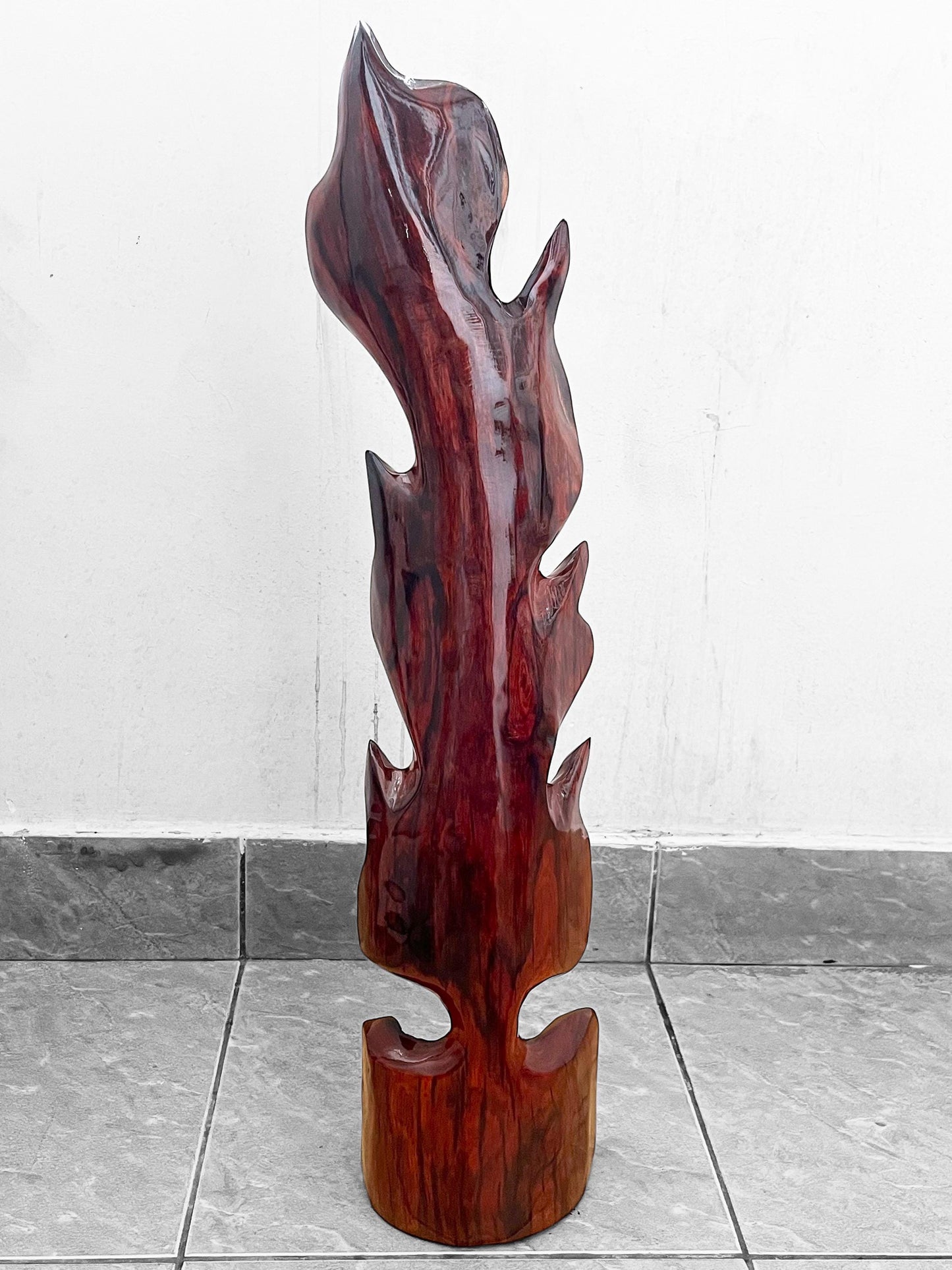 Hand-Carved Rosewood Oak Leaf Sculpture: Solid Wood Decor, 24" Tall