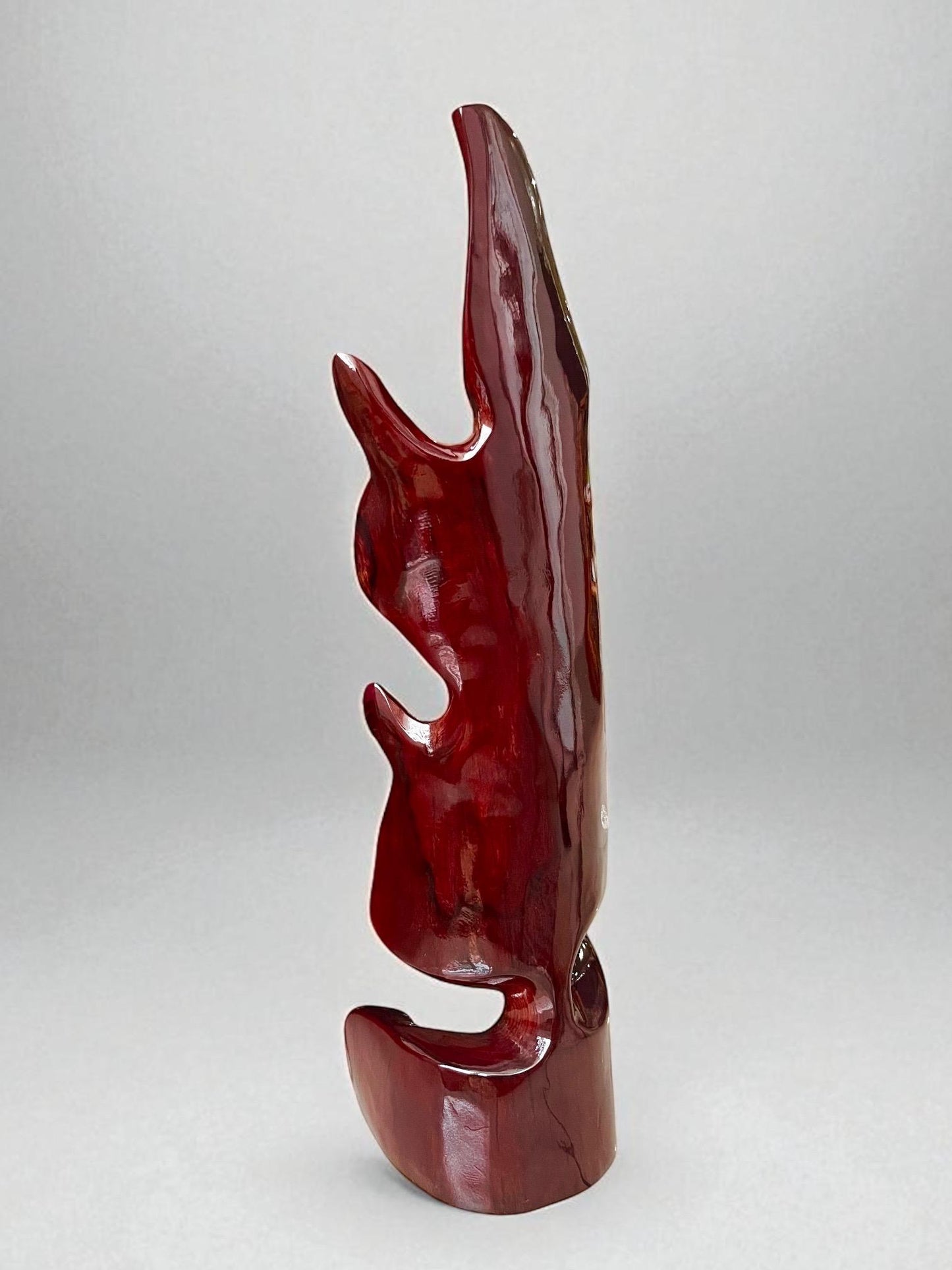Hand-Carved Rosewood Oak Leaf Sculpture: Polished Wood Decor (22")