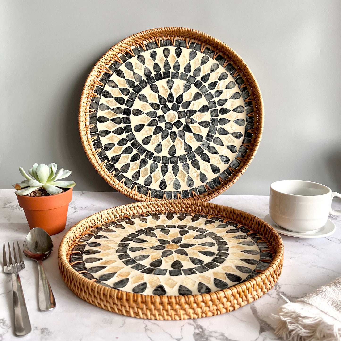 Round Rattan Tray with Black & Ivory Capiz Shell Inlay