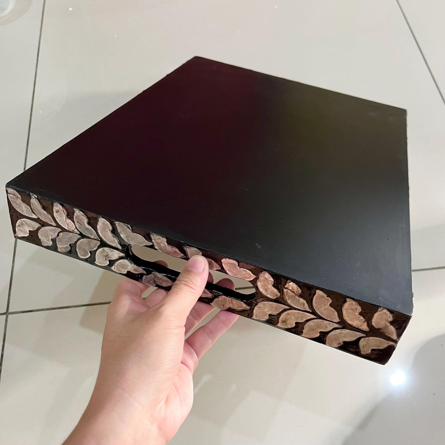 Black Mother of Pearl & Capiz Shell Leaf Inlay Tray