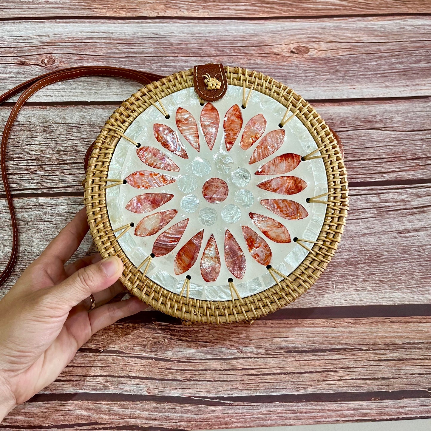 Summer Red Flower Round Rattan Crossbody Bag
