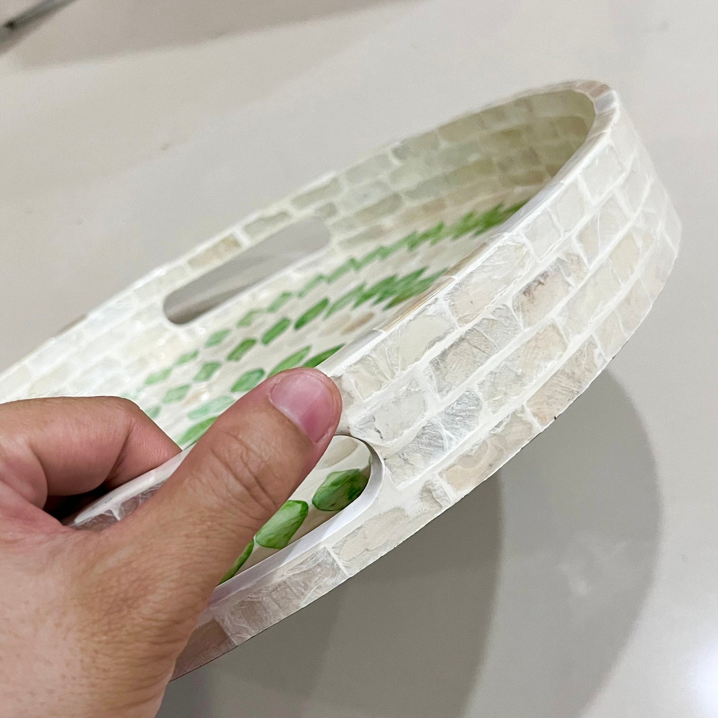 Round Green Leaf Mother of Pearl & Capiz Shell Inlay Tray