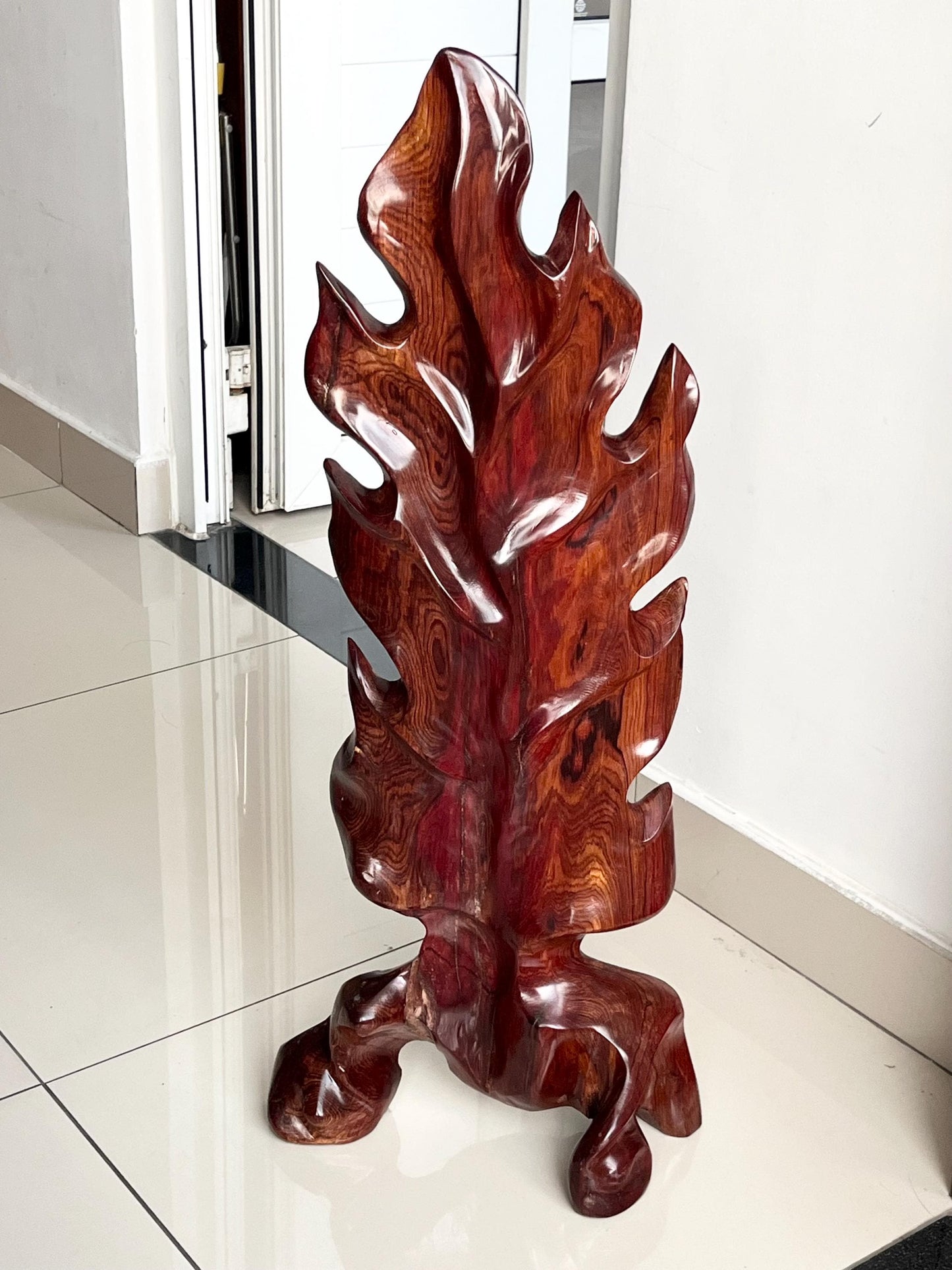 Hand-Carved Rosewood Oak Leaf Sculpture: Natural Wood Decor 31 in Tall